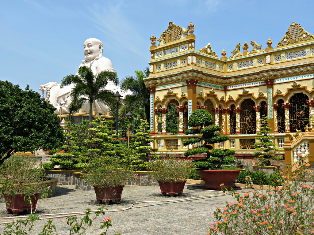 THE COLORFUL OF MEKONG DELTA