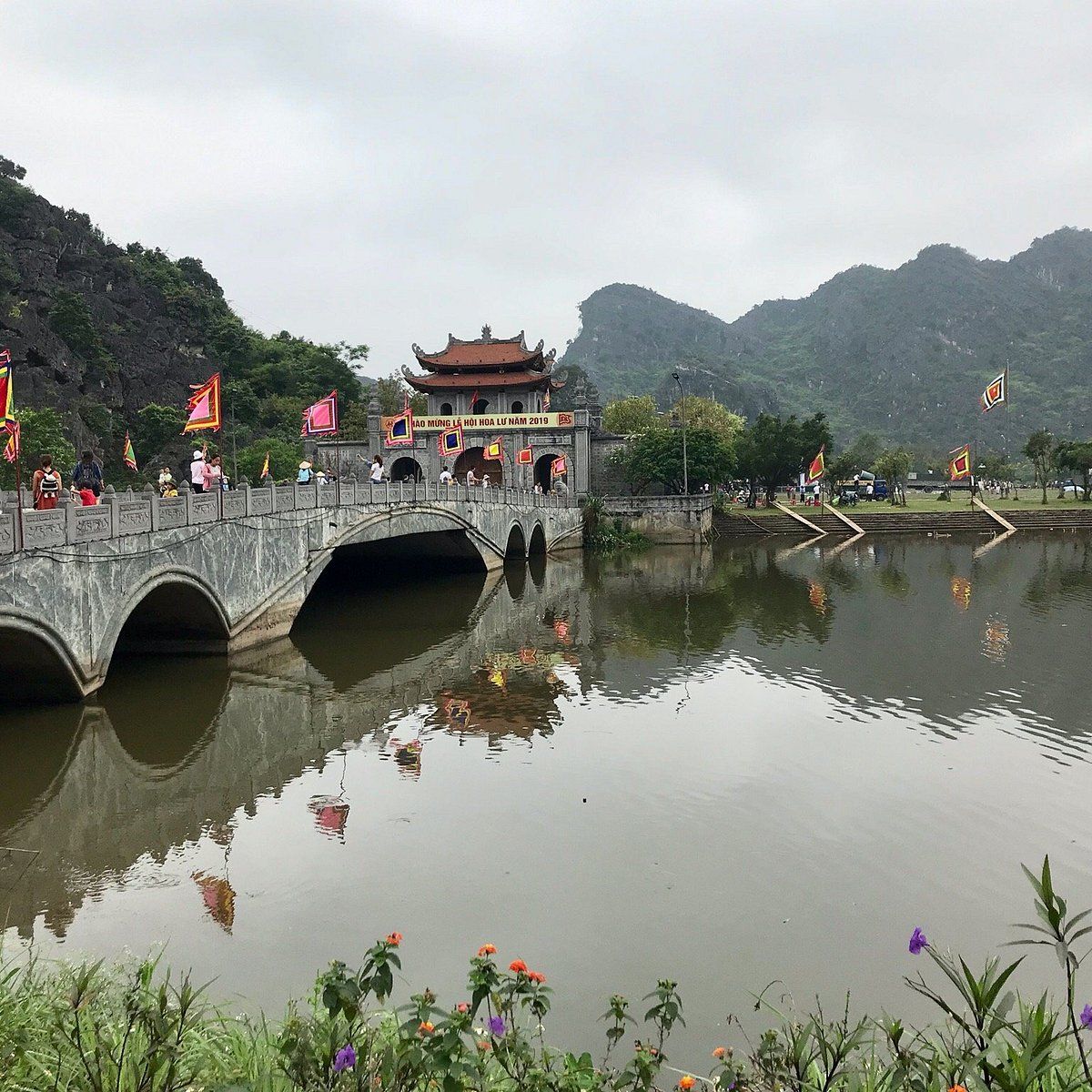 Wearing Traditional Vietnamese Clothing in Hoa Lu