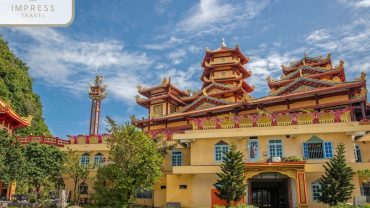 Discover the Serenity of Quan Am Pagoda in Da Nang